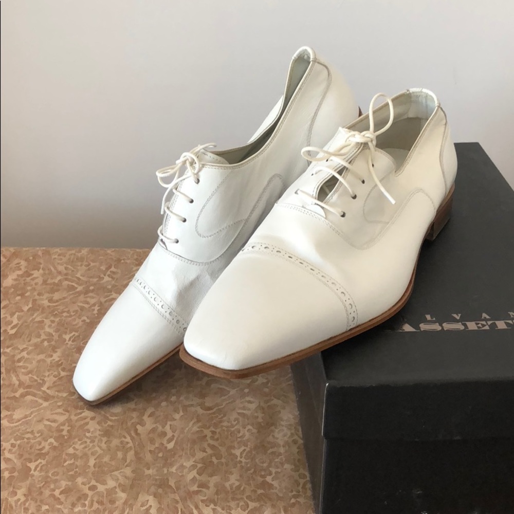 Men’s shoes